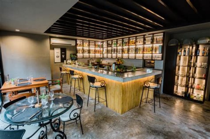 Coast Bar & Grill: A Culinary Gem by the Sea