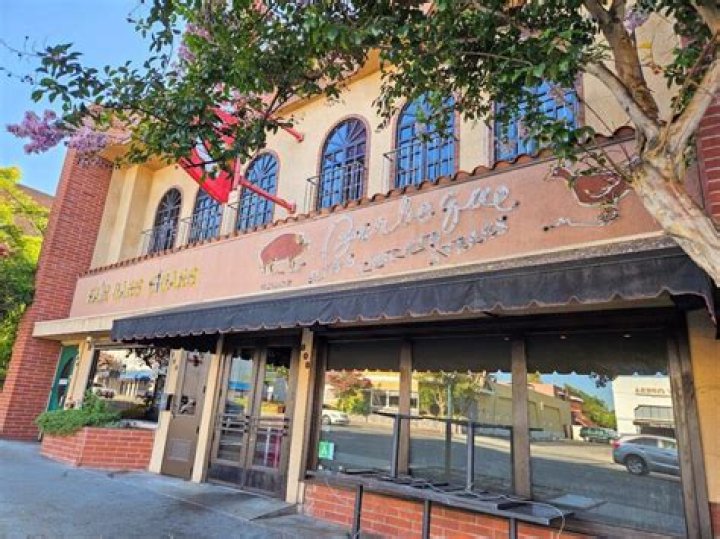 Exploring Gus BBQ: A Culinary Gem in South Pasadena