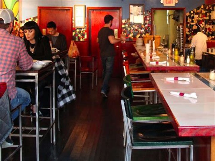 Pasta Palazzo Lincoln Park: A Culinary Delight in the Heart of Chicago